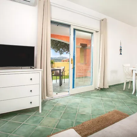 Bilancia I 30' Porto Cervo, Private Garden & Sea View Apartmán *