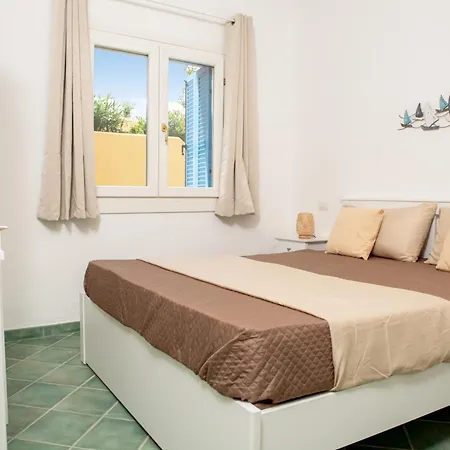 Bilancia I - Sea View - 6 Guests