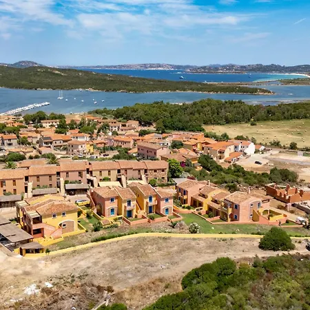 Appartamento Bilancia I 30' Porto Cervo, Private Garden & Sea View *